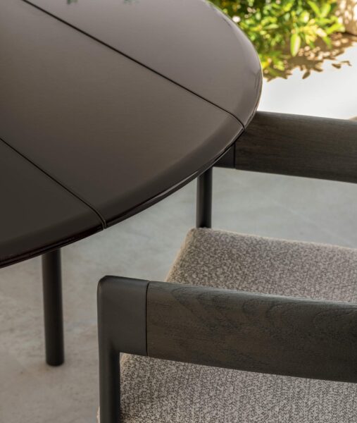 Flow Table de repas D150 1