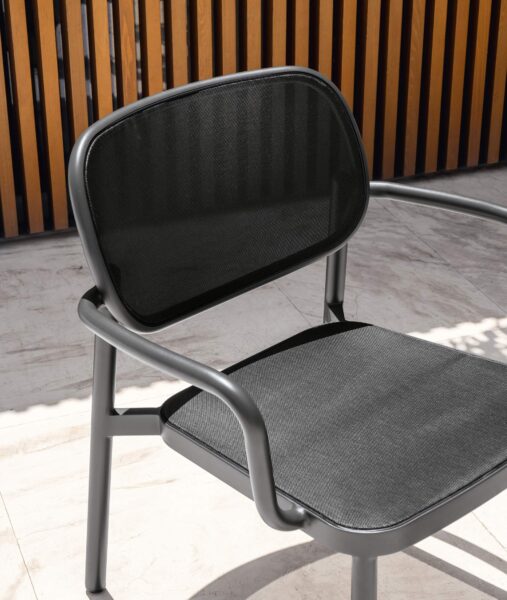 Meg Tabouret 2